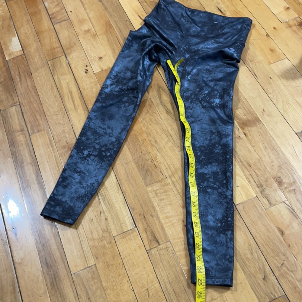 Athleta High Rise Elation Misty Lace Tight Small - Picture 3 of 6
